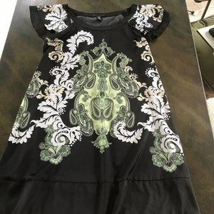 Apostrophe SZ L BLK/Green A-line Sheath Full Dress